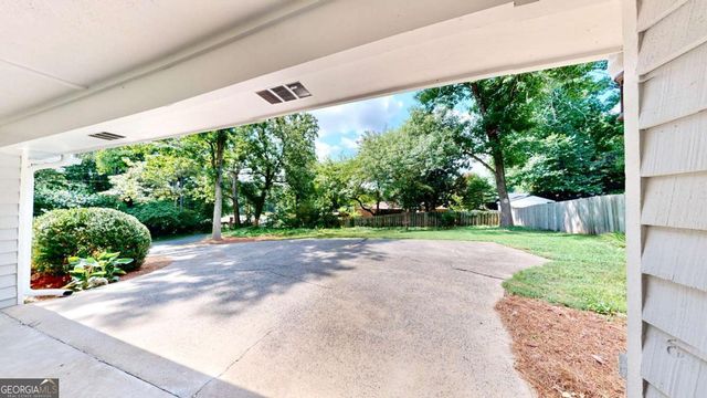 911 Hickory View Court NW, Marietta, GA 30064