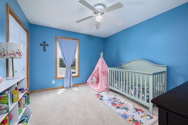 15506 Iron Creek Court, Basehor, KS 66007