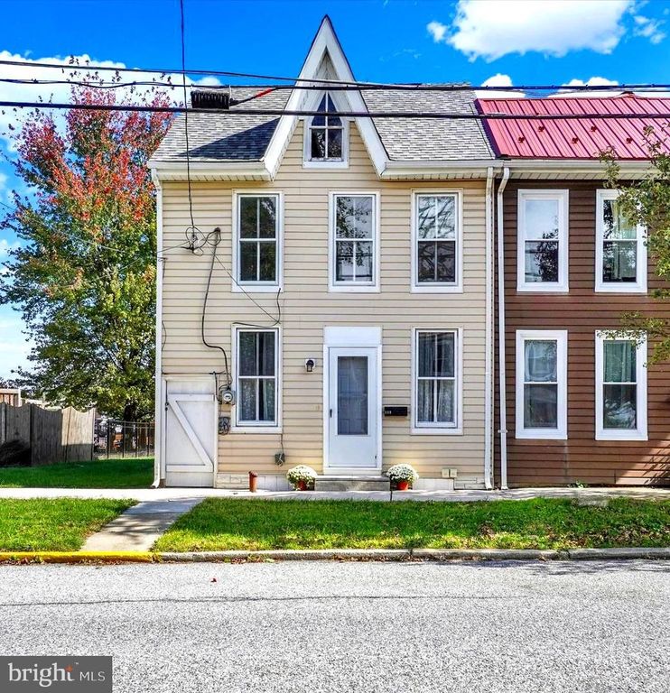 113 S MAIN ST, Shrewsbury, PA 17361