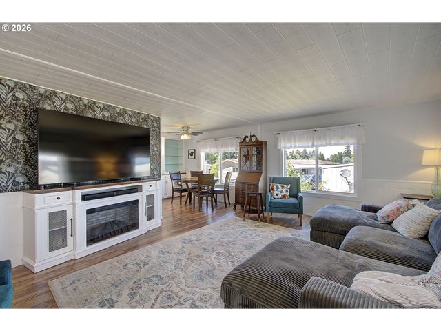 1709 Ne 78TH St 132, Vancouver, WA 98665