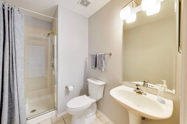 1530 S STATE Street 12N, Chicago, IL 60605