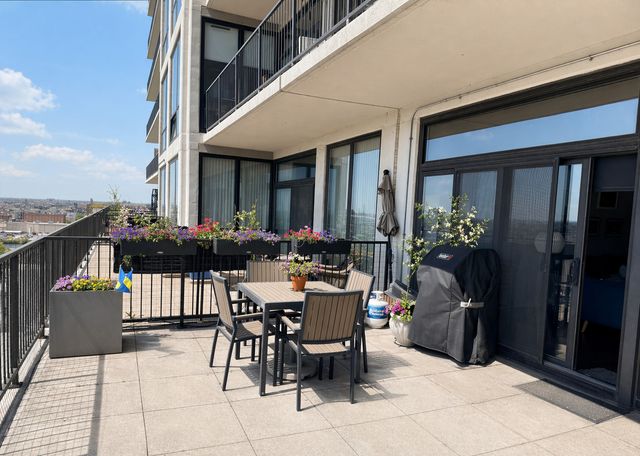 1530 S STATE Street 12N, Chicago, IL 60605
