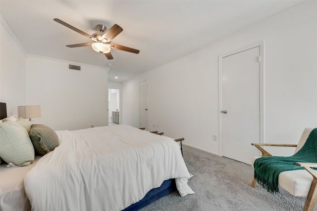 7492 E Northwest Highway 143, Dallas, TX 75231