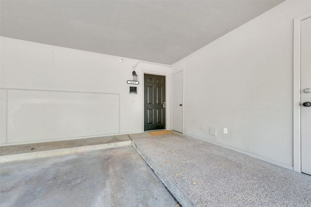 7492 E Northwest Highway 143, Dallas, TX 75231