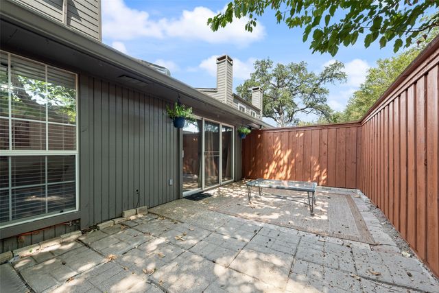 7492 E Northwest Highway 143, Dallas, TX 75231