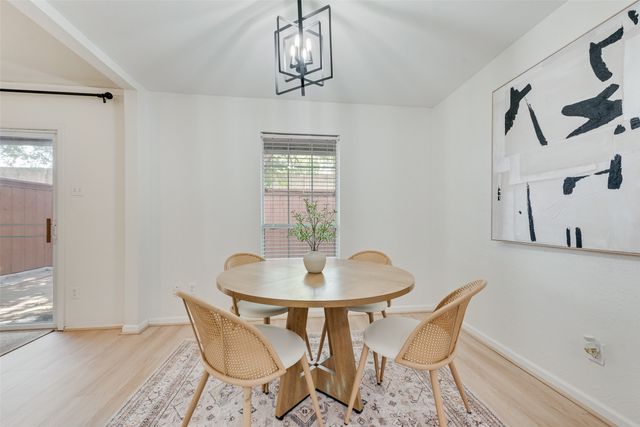 7492 E Northwest Highway 143, Dallas, TX 75231
