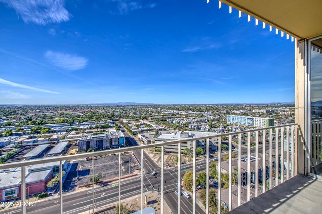 207 W CLARENDON Avenue B20, Phoenix, AZ 85013