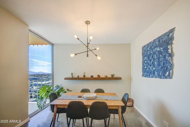 207 W CLARENDON Avenue B20, Phoenix, AZ 85013