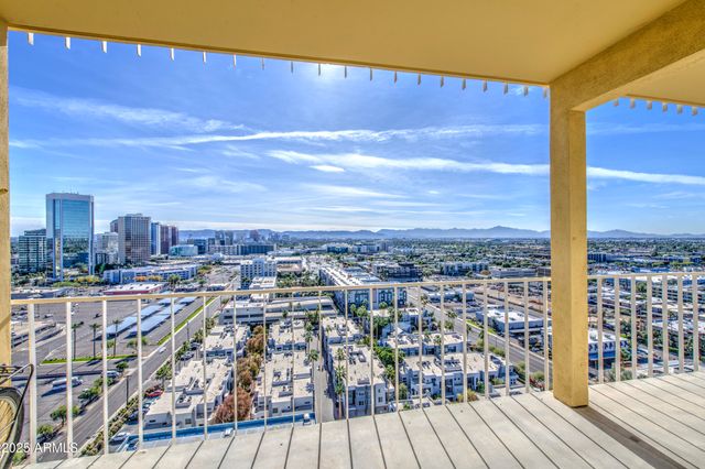 207 W CLARENDON Avenue B20, Phoenix, AZ 85013