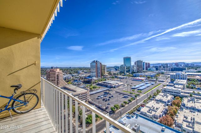 207 W CLARENDON Avenue B20, Phoenix, AZ 85013