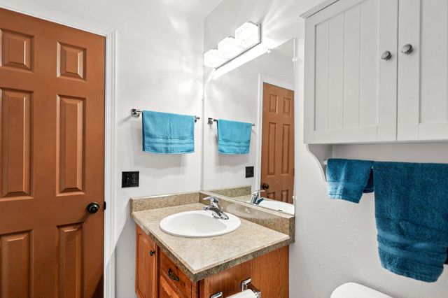3431 Alexander Drive, Redding, CA 96002