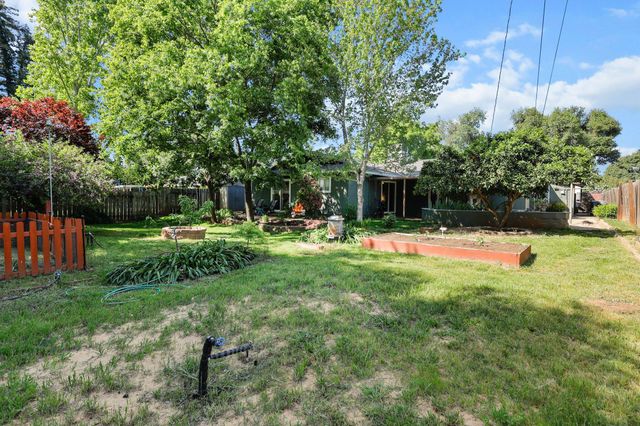 3431 Alexander Drive, Redding, CA 96002