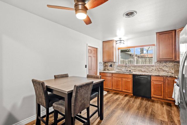 3431 Alexander Drive, Redding, CA 96002