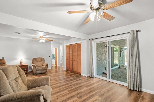 3431 Alexander Drive, Redding, CA 96002