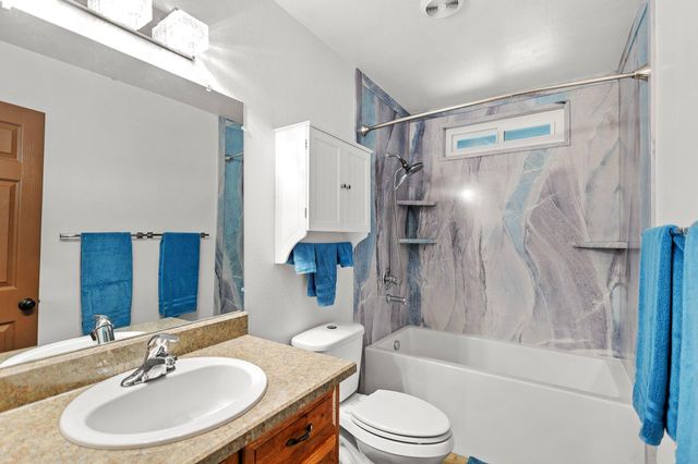 3431 Alexander Drive, Redding, CA 96002
