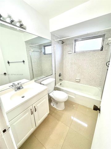 2491 SW 82nd Avenue 106, Davie, FL 33324