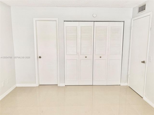 2491 SW 82nd Avenue 106, Davie, FL 33324