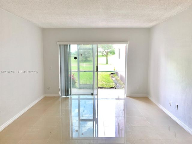 2491 SW 82nd Avenue 106, Davie, FL 33324