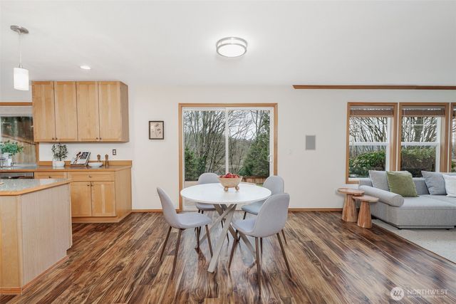 261 Blaine Drive SE, Renton, WA 98056