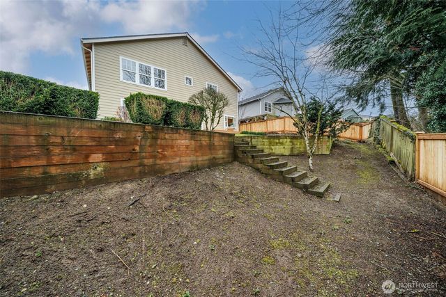 261 Blaine Drive SE, Renton, WA 98056