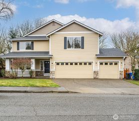 261 Blaine Drive SE, Renton, WA 98056