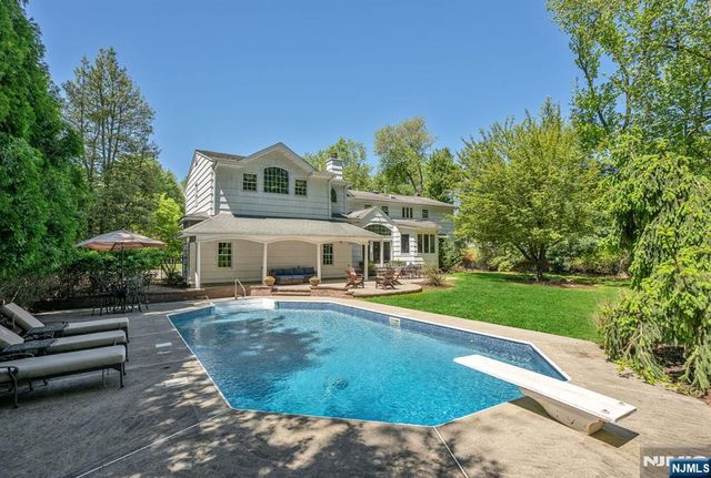 411 Snyder Road, Wyckoff, NJ 07481