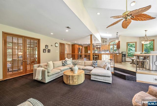 411 Snyder Road, Wyckoff, NJ 07481