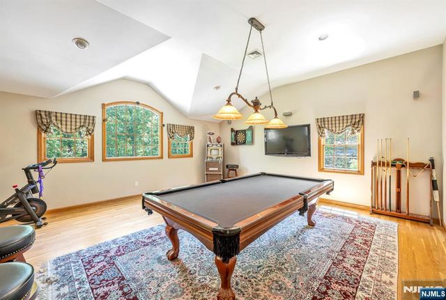 411 Snyder Road, Wyckoff, NJ 07481