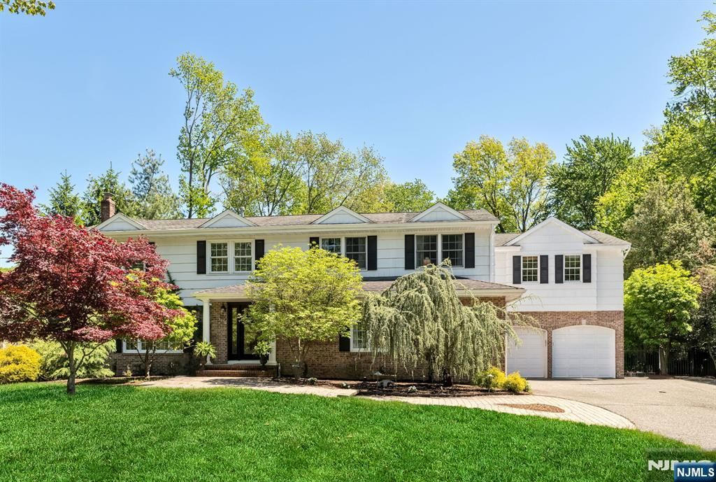 411 Snyder Road, Wyckoff, NJ 07481