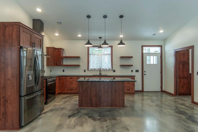 363 Pine Acres Trail NW, Backus, MN 56435