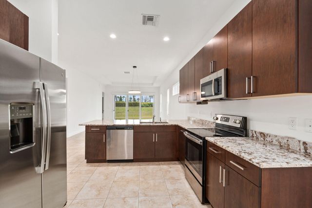 9189 SW Pepoli Way, Port St. Lucie, Port St Lucie, FL 34987