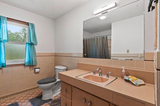 244 E PULASKI STREET, Pulaski, WI 54162