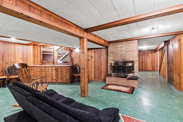 244 E PULASKI STREET, Pulaski, WI 54162