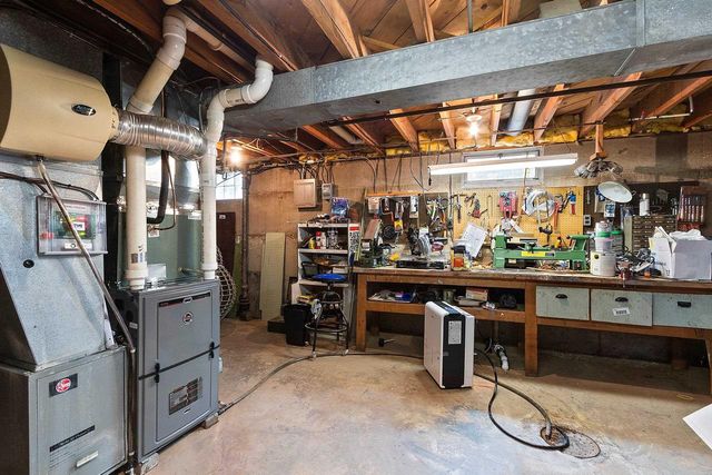 244 E PULASKI STREET, Pulaski, WI 54162