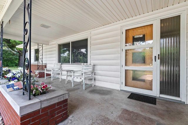 244 E PULASKI STREET, Pulaski, WI 54162