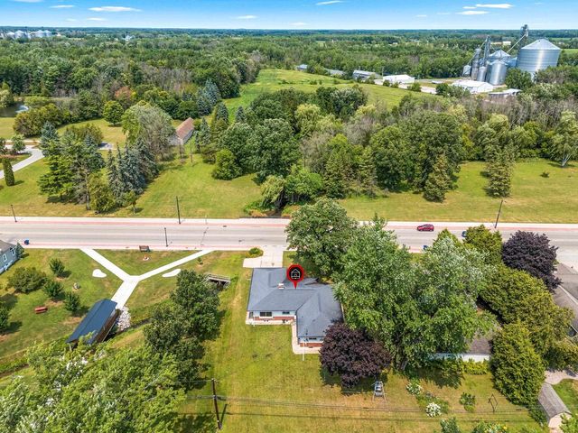 244 E PULASKI STREET, Pulaski, WI 54162