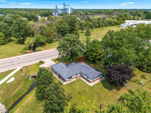 244 E PULASKI STREET, Pulaski, WI 54162