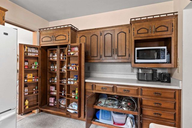 244 E PULASKI STREET, Pulaski, WI 54162