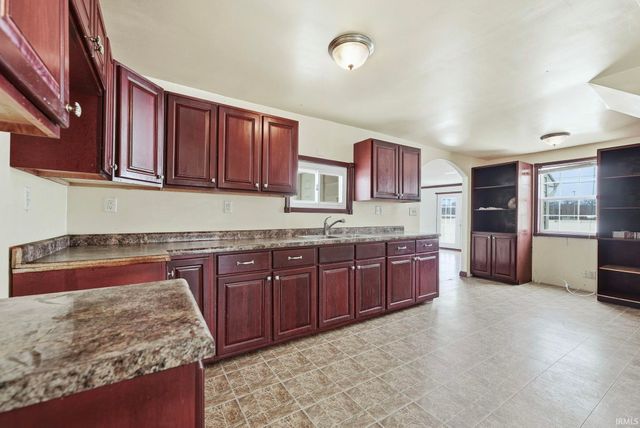 2808 Taylor Street, Fort Wayne, IN 46802