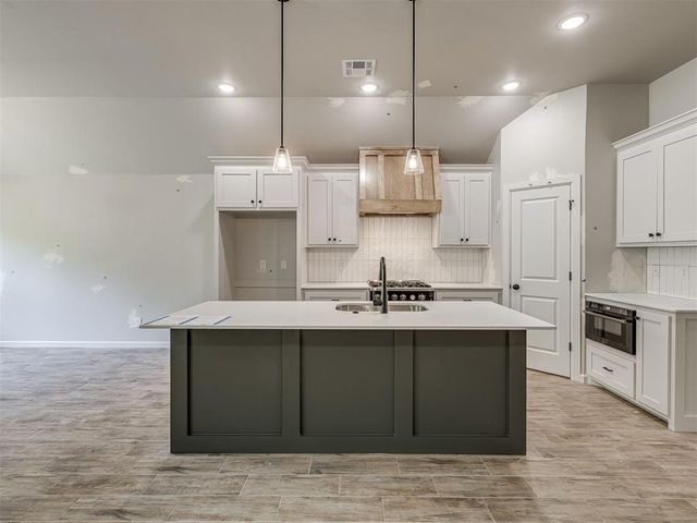 1206 Wisteria Way, Noble, OK 73068
