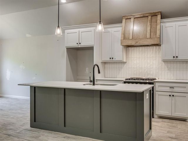 1206 Wisteria Way, Noble, OK 73068