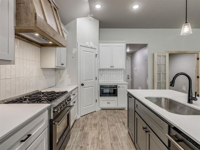 1206 Wisteria Way, Noble, OK 73068