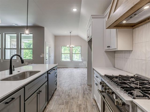 1206 Wisteria Way, Noble, OK 73068