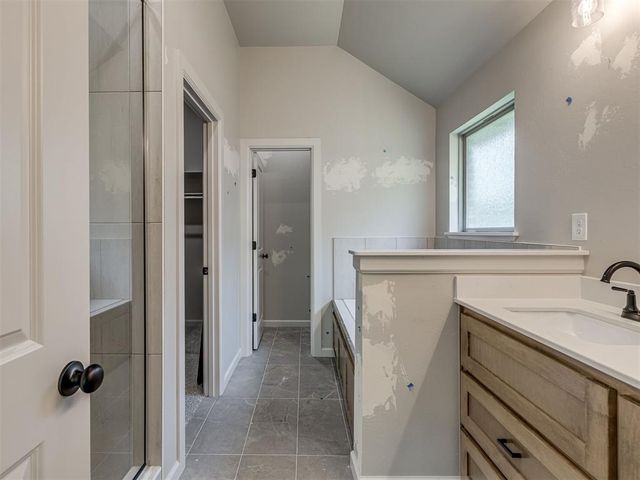 1206 Wisteria Way, Noble, OK 73068
