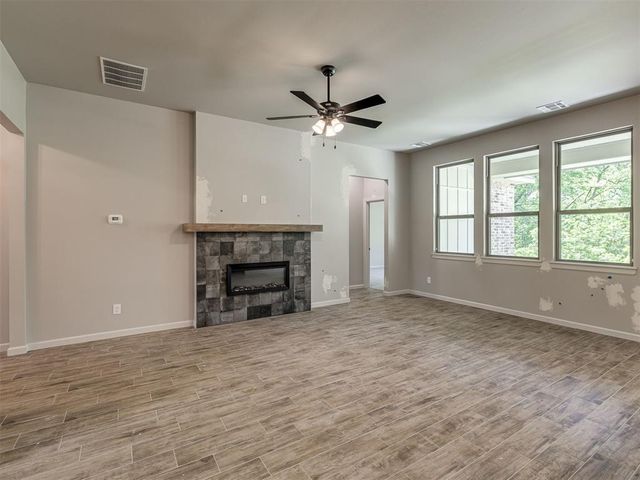 1206 Wisteria Way, Noble, OK 73068
