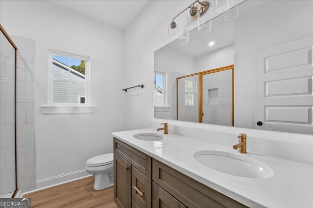 1058 Cottage Way, Darien, GA 31305