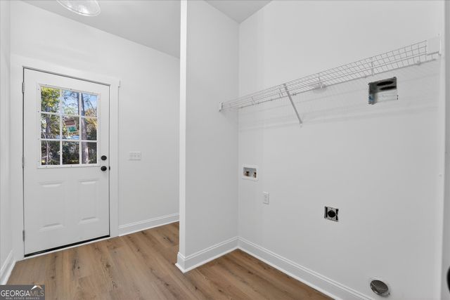 1058 Cottage Way, Darien, GA 31305