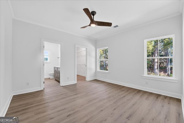 1058 Cottage Way, Darien, GA 31305