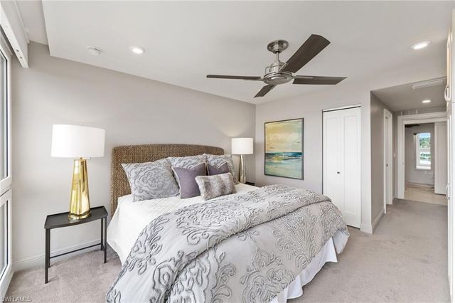 4031 Gulf Shore BLVD N 7D, Naples, FL 34103