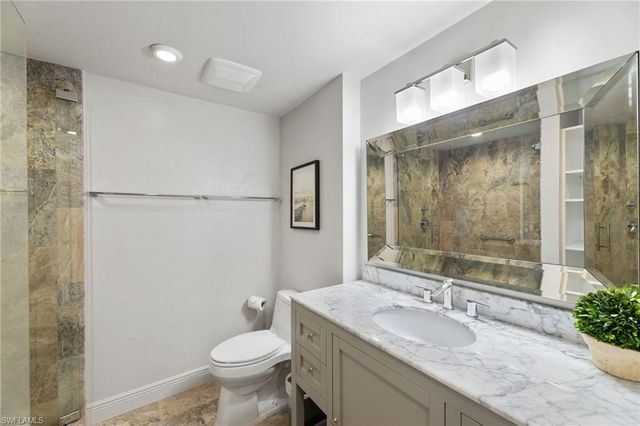 4031 Gulf Shore BLVD N 7D, Naples, FL 34103